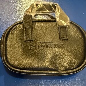 Sephora Beauty Insider Mini Black Bag And Lip Charm Bundle NEW